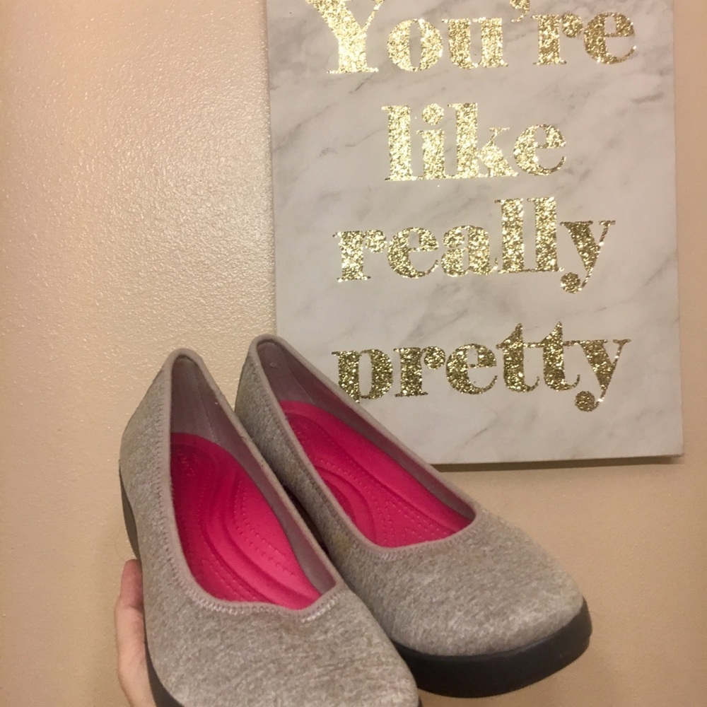 Crocs Busy Day Stretch Ballet Wedge Size 9.5- Grey